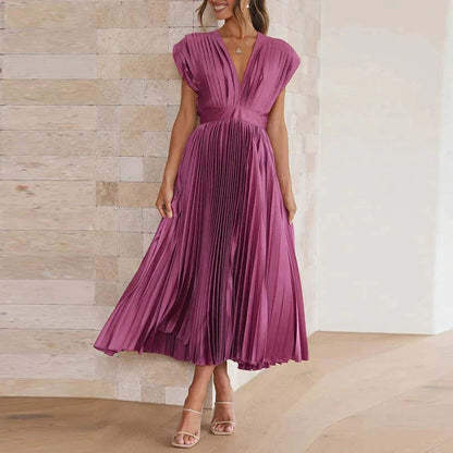 EveElegance™   |   EVE - MAXI DRESS WITH V-NECK AND PLEATS