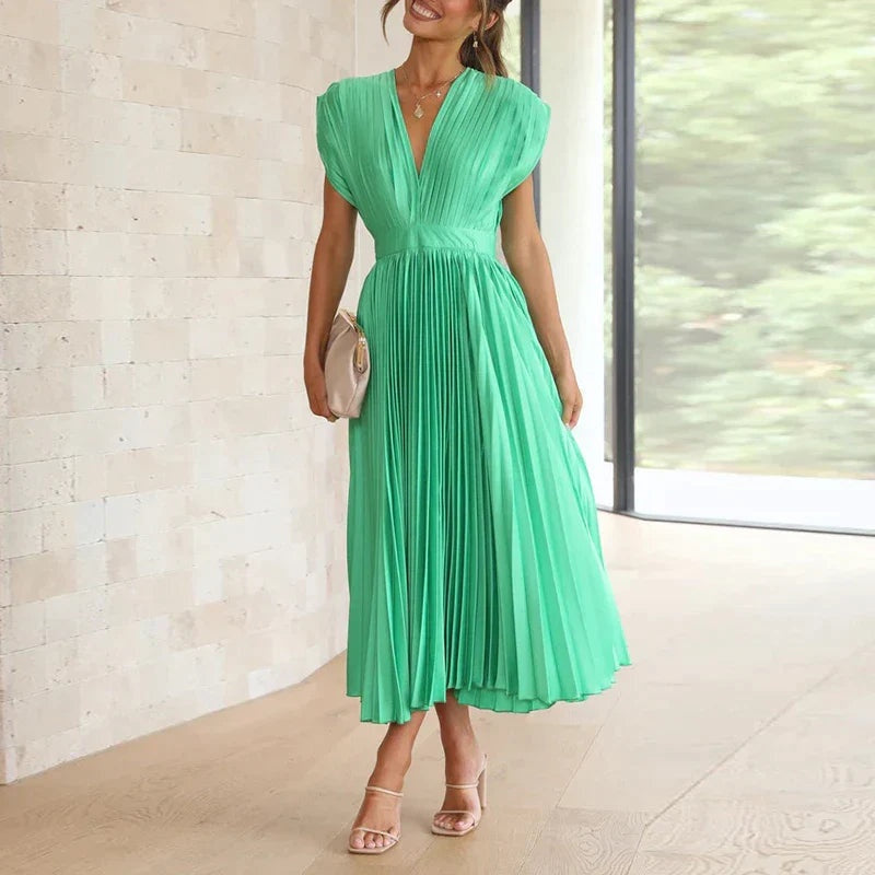 EveElegance™   |   EVE - MAXI DRESS WITH V-NECK AND PLEATS